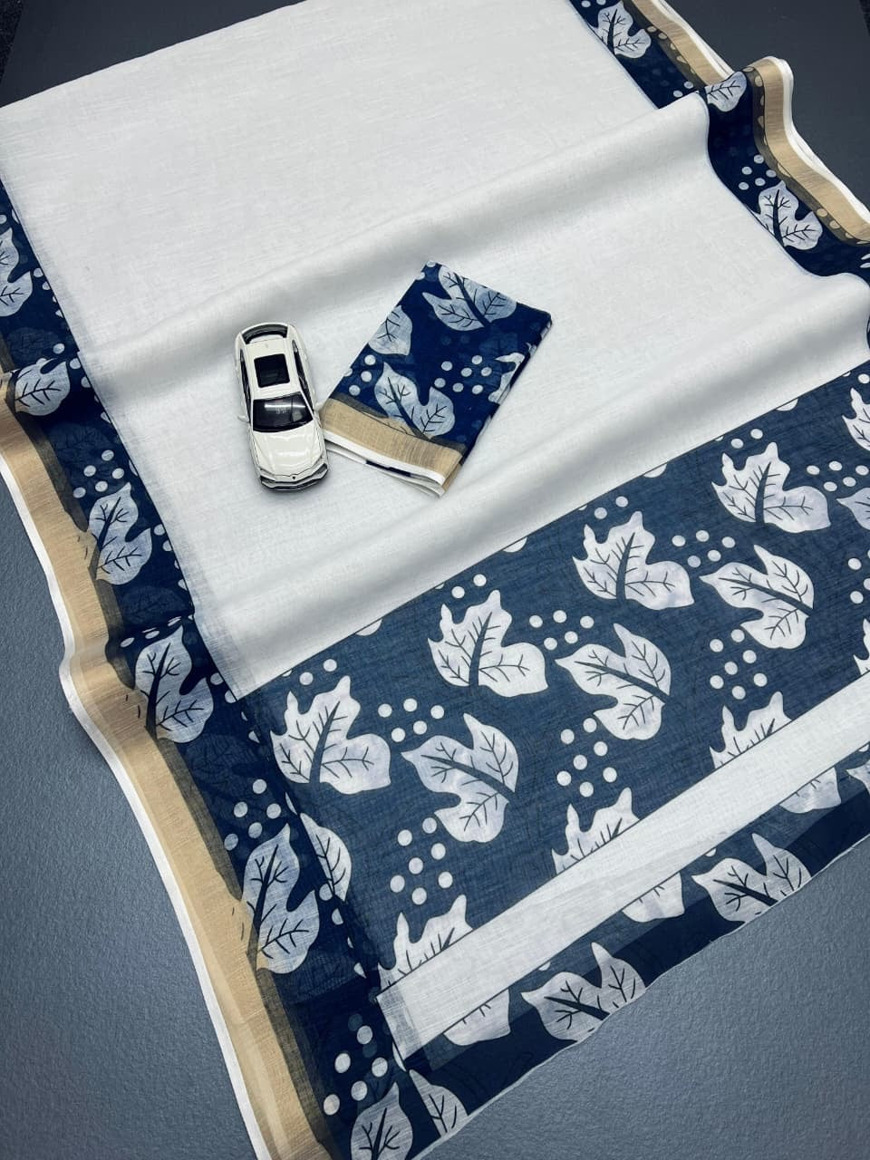 Onam Special Plain Linen Kerala Kasavu Saree with Digital Print (Blue)